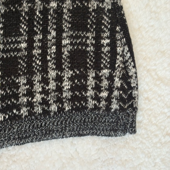 C Apparel Plaid Open-Front Longline Cardigan Sweater - Size Medium - Picture 6 of 12